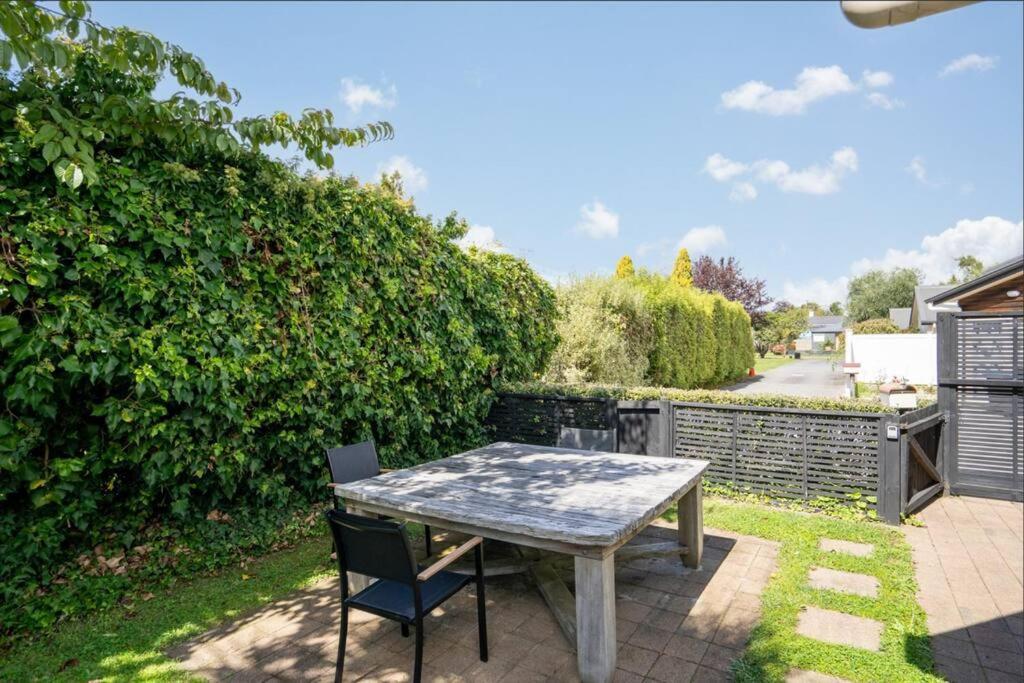 Sunny, Quiet, 2-Bedroom Unit In Fabulous Location! 坎布里奇 外观 照片